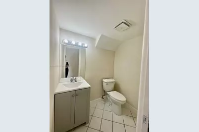 922 NW 106th Ave Cir #922, Miami, FL 33172 - Photo 11