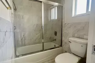 922 NW 106th Ave Cir, Miami, FL 33172 - Photo 33