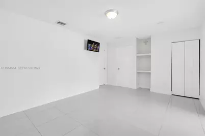 3175 NW 43rd St, Miami, FL 33142 - Photo 31