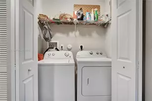 9115 Chambers St, Tamarac, FL 33321 - Photo 17