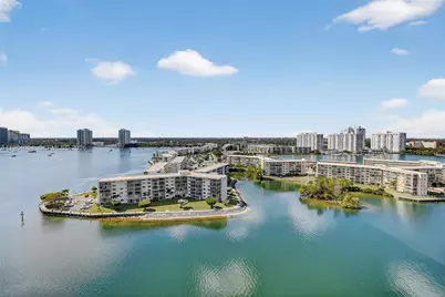 1000 Island Blvd #1710, Aventura, FL 33160 - Photo 19
