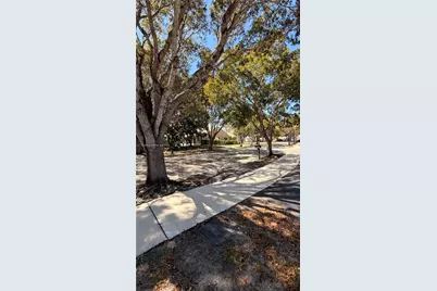 4309 Pine Ridge Ct, Weston, FL 33331 - Photo 3