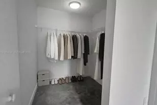 151 SE 1st St, Miami, FL 33131 - Photo 5