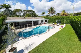 7901 SW 97th Pl, Miami, FL 33173 - Photo 3