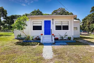 305 N 13th St, Fort Pierce, FL 34950 - Photo 7