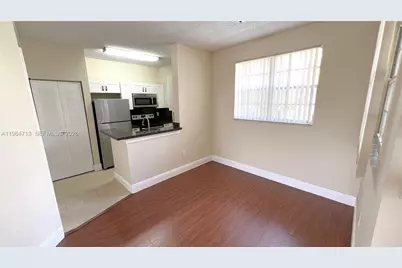 2860 N Oakland Forest Dr #CLUB2, Oakland Park, FL 33309 - Photo 9