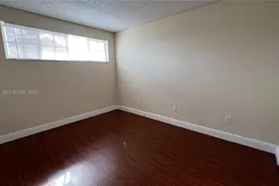 2860 N Oakland Forest Dr, Oakland Park, FL 33309 - Photo 13