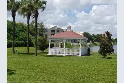 2860 N Oakland Forest Dr #CLUB2, Oakland Park, FL 33309 - Photo 19