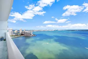 1331 Brickell Bay Dr, Miami, FL 33131 - Photo 7