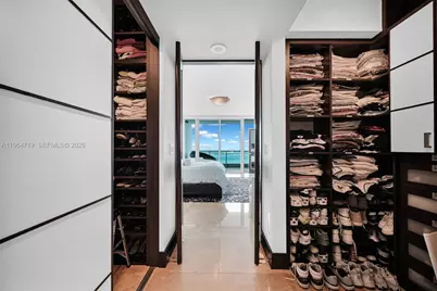 1331 Brickell Bay Dr #3607, Miami, FL 33131 - Photo 17