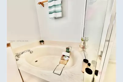 5258 Europa Dr #H, Boynton Beach, FL 33437 - Photo 15