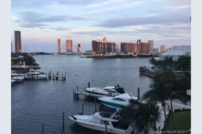 3330 NE 190th St #1117, Aventura, FL 33180 - Photo 17