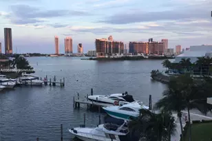 3330 NE 190th St, Aventura, FL 33180 - Photo 17