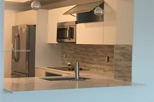 3330 NE 190th St, Aventura, FL 33180 - Photo 13