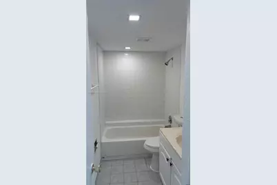 4200 NW 3rd Ct #111, Plantation, FL 33317 - Photo 15