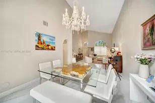 10880 NW 58th Terrace, Doral, FL 33178 - Photo 11