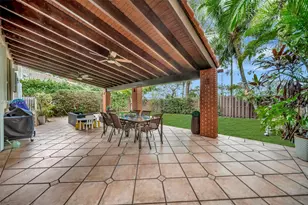 10880 NW 58th Terrace, Doral, FL 33178 - Photo 39