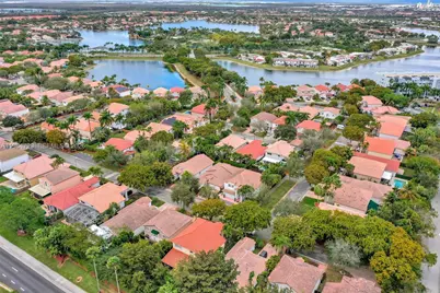 10880 NW 58th Ter, Doral, FL 33178 - Photo 55