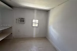 16005 SW 107th Ct, Miami, FL 33157 - Photo 13