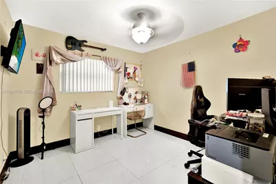 2771 NW 8th St, Pompano Beach, FL 33069 - Photo 13