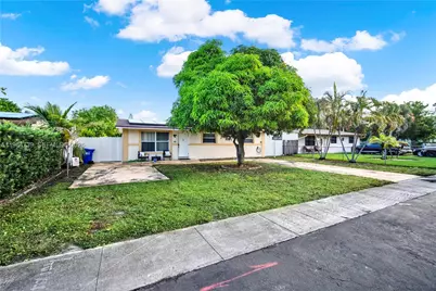 2771 NW 8th St, Pompano Beach, FL 33069 - Photo 23