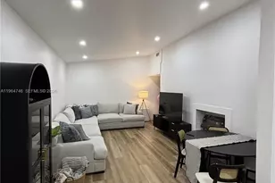 225 Pocatella St, Miami Springs, FL 33166 - Photo 3