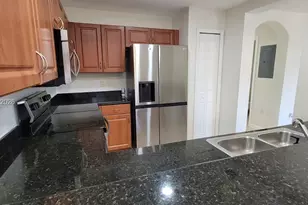 11202 NW 83rd St, Doral, FL 33178 - Photo 5