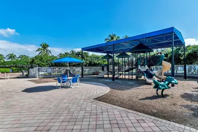 792 NW 170th Ter #792, Pembroke Pines, FL 33028 - Photo 31