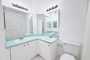 792 NW 170th Terrace, Pembroke Pines, FL 33028 - Photo 21