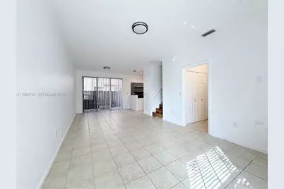 792 NW 170th Ter #792, Pembroke Pines, FL 33028 - Photo 3