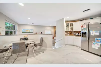 10880 NW 58th Ter #0, Doral, FL 33178 - Photo 17