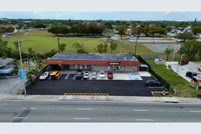 3251 NW 183rd St, Miami Gardens, FL 33056 - Photo 9