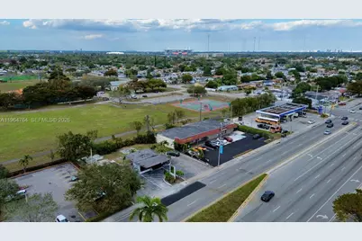 3251 NW 183rd St, Miami Gardens, FL 33056 - Photo 7