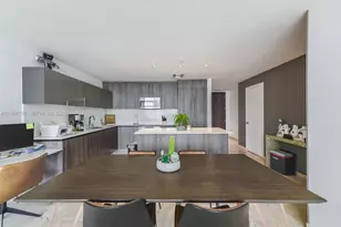 88 SW 7th St, Miami, FL 33130 - Photo 11