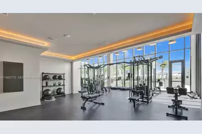 580 72 #1713, Miami Beach, FL 33141 - Photo 21