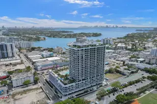 580 72, Miami Beach, FL 33141 - Photo 31