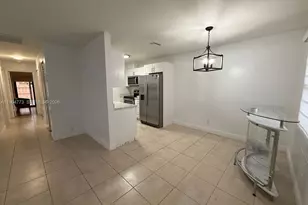 4403 NW 4th Ave, Deerfield Beach, FL 33064 - Photo 5