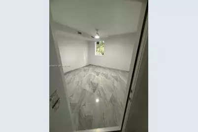 166 NE 70th St, Miami, FL 33138 - Photo 15