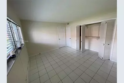 1450 Atlantic Shores Blvd #109, Hallandale Beach, FL 33009 - Photo 11