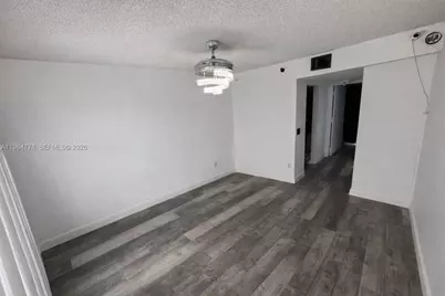 2721 Ocean Club Blvd #303, Hollywood, FL 33019 - Photo 5