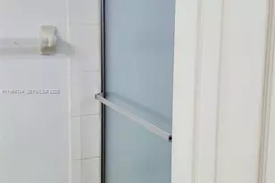 5420 W 21st Ct, Hialeah, FL 33016 - Photo 7