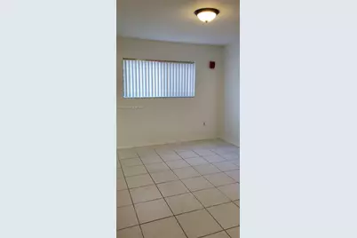 5420 W 21st Ct #108, Hialeah, FL 33016 - Photo 11