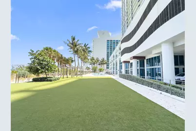 6799 Collins Ave #1102, Miami Beach, FL 33141 - Photo 25
