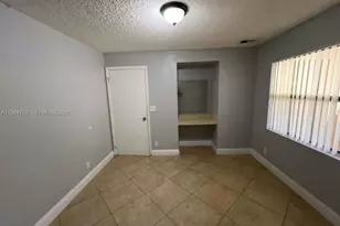 9999 Summerbreeze Dr, Sunrise, FL 33322 - Photo 7