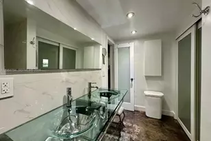 1000 West Ave, Miami Beach, FL 33139 - Photo 11