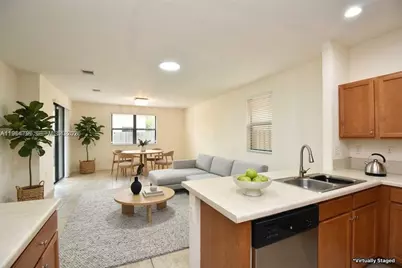 526 SE 35th Ave, Homestead, FL 33033 - Photo 9