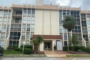 2000 Atlantic Shores Blvd, Hallandale Beach, FL 33009 - Photo 23