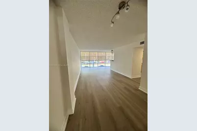 2000 Atlantic Shores Blvd #209, Hallandale Beach, FL 33009 - Photo 3