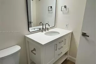 2000 Atlantic Shores Blvd, Hallandale Beach, FL 33009 - Photo 21