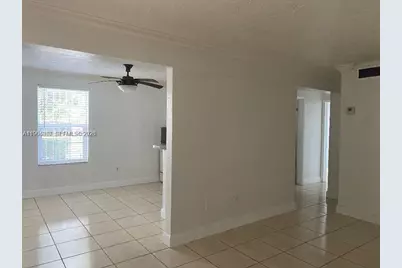 11 SW 32nd Ave #1, Miami, FL 33135 - Photo 5